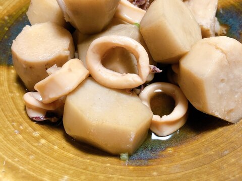 イカと里芋の煮物(ストウブ鍋で作る)